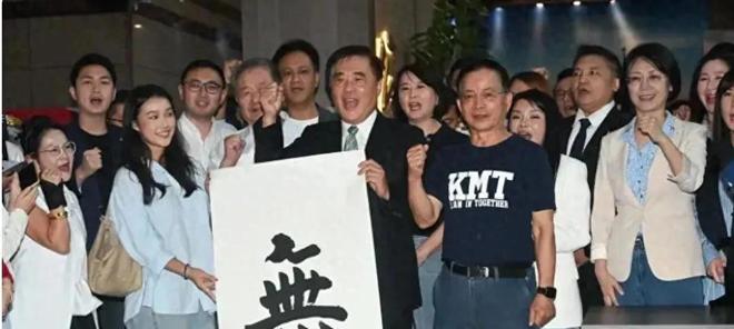 举办路线大辩论在北京上海设办事处EVO视讯郝龙斌公布两岸政策:(图4) 举办路线大辩论在北京上海设办事处EVO视讯郝龙斌公布两岸政策:(图4)